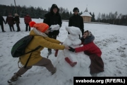 Зімовыя забавы ў музэі архітэктуры і побыту, ілюстрацыйнае фота