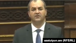 Генеральный прокурор Артур Давтян в парламенте, Ереван, 10 мая 2019 г.