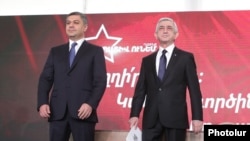 «Պատիվ ունեմ» դաշինքի առաջնորդներ Սերժ Սարգսյանը և Արամ Վանեցյանը, հունիս, 2021թ.