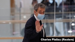 Николя Саркози сотто. 23-ноябрь, 2020-жыл