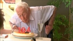 Австралійський 104-річний вчений мріє померти, він скоро здійснить свою мрію (відео)