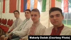 Українські учасники (крайній справа Макарій Дадак)