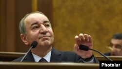 Роберт Назарян