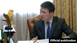 Айбек Калиев.