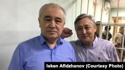 Омурбек Текебаев и Дуйшенкул Чотонов.