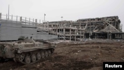 Руїни Донецького аеропорту. Березень 2015 року