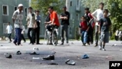 2005 йили ЕИ Рустам Иноятовни Андижондаги қирғин учун маъсуллардан бири сифатида ўз қора рўйхатига киритган эди.