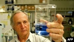 Марио Р. Капеччӣ (ИМА), барандаи имсолаи Ҷоизаи Нобел дар соҳаи тибб