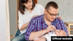 Інформаційна кампанія «Щастя в 4 руки»