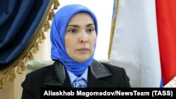 Айна Гамзатова