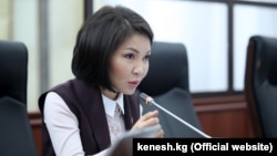 Элвира Сурабалдиева. 