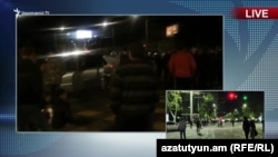 Ցուցարարները փակել են Աթենքի փողոցը, Երևան, 17-ը ապրիլի, 2018թ․