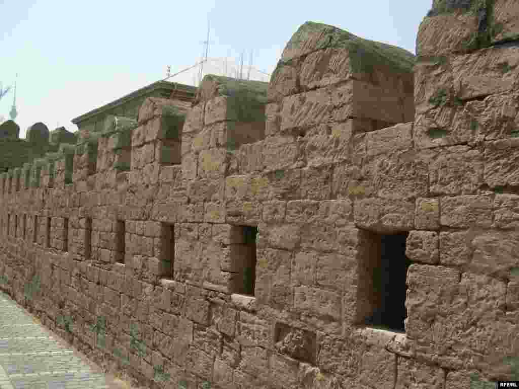 İçərişəhər içəri görünüşünü itirir  #5