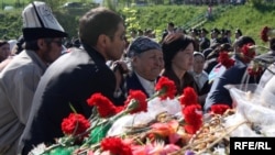 7-апрелде окко учкандардын кыркылыгы, 2010-жыл