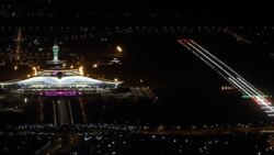 'Aeroportuň açylan güni okuw ýatyryldy, ilat ýatyp bilmedi'