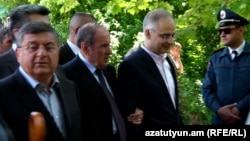 ՀԱԿ ղեկավարները Հաղթանակի օրվան նվիրված միջոցառումների ժամանակ, Երևան, 9-ը մայիսի, 2016թ․