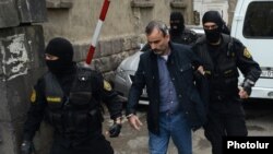 Задержание Жирайра Сефиляна, Ереван, 20 июня 2016 г.   