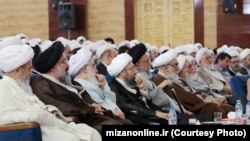 یکی از نشست‌های منطقه‌ای جامعه مدرسین در مهر ماه ۹۴