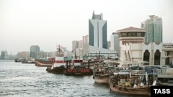 آمریکا از امارات متعده عربی خواسته همکاری تجاری خود با ایران وسوریه را کنترل کند.