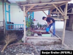 Один из узбекистанских мигрантов. Ноокенский район.