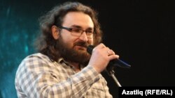 Илгиз Зәйниев