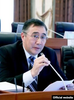 Абдрахман Маматалиев.