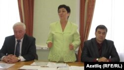 Нәзирә Касимова чыгыш ясый