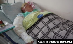 Валентина Беляева, пострадавшая во время пожара, лежит в больничной палате.