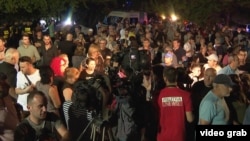 «Рустави-2» телеканалына каршы нааразылык акциясы.