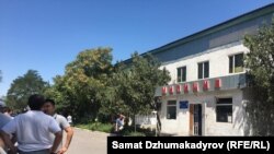 Токмок шаардык милициясы.