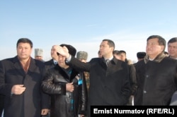 Премьер-министр Өмүрбек Бабанов баштаган топ Ошто, 29-декабрь.