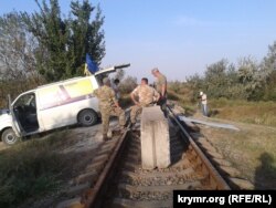 Заблокована під'їзна колія до «Кримського титану», 28 січня 2015 року