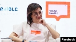 Armenia - Anna Hakobian, Prime Minister Nikol Pashinian's wife, meets citizens as part of her "Getting Educated Is Fashionable" campaign.