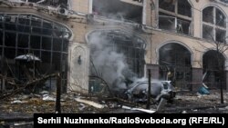 У Києві внаслідок російського удару вранці 20 грудня, за попередніми даними, в Голосіївському районі загинула одна людина, є поранені, 20 грудня 2024 року