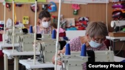 Кийим тигүү цехи.