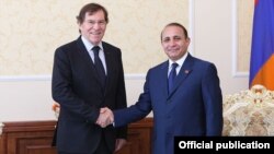 Լուսանկարը` Ազգային ժողովի հասարակայնության հետ կապերի վարչության