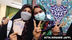 Опитування громадської думки показали, що явку на цих виборах очікують рекордно низьку – менше ніж 57 відсотків