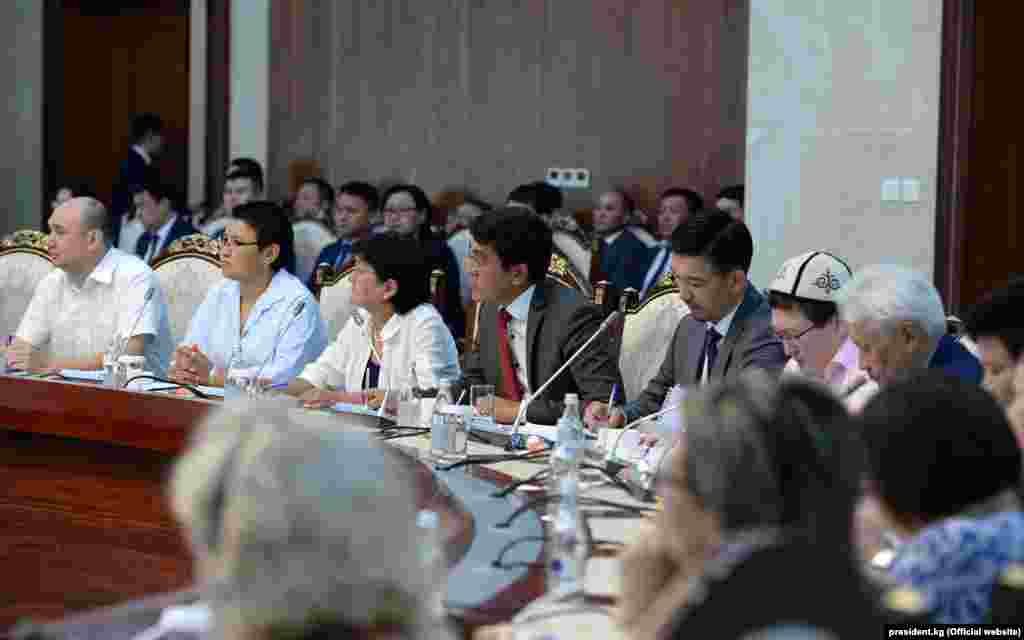 Он&nbsp;отметил, что в&nbsp;последнее время в&nbsp;Кыргызстане появилось сильное гражданское общество и&nbsp;это достижение, которым можно гордиться. Этот потенциал в&nbsp;интересах государства необходимо сохранять и&nbsp;укреплять.