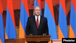 Армен Саркисян приносит присягу в качестве четвертого президента Армении, Ереван, 9 апреля 2018 г.