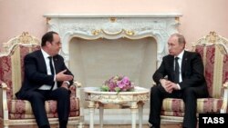  Ֆրանսուա Օլանդ և Վլադիմիր Պուտին, արխիվ