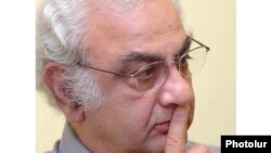 Ժիրայր Լիպարիտյան, արխիվ