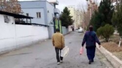 ‘Türkmenistanda alýan aýlygym maşgalama däl, diňe özüme-de ýetenokdy’