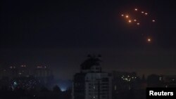 Вибухи в нічному небі над Києвом, 26 травня 2025 року