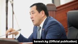 Алиярбек Абжалиев.
