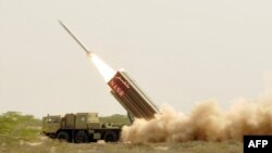 Қысқа қашықтыққа атылатын ядролық зымыран.  Пәкістан, 29 мамыр 2012 жыл. 