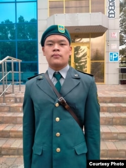 Улан Мусаев во время учебы в военном колледже