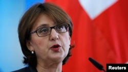 Georgia -- Georgian Foreign Minister Maya Panjikidze speaks during a news briefing in Tbilisi November 5, 2014