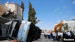 Շրջված ավտոբուս Երուսաղեմում: 4-ը օգոստոսի, 2014 թ․