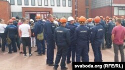 Krysyonak was an active participant in the 2020 strike, which was a protest against the reelection of authoritarian ruler Alyaksandr Lukashenka.