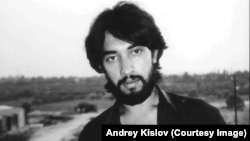 Шоир Ҳамдам Зокиров. 80-йиллар. Андрей Кислов фотоси.